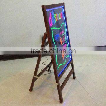 China market of LED electronic advertising board with wood support