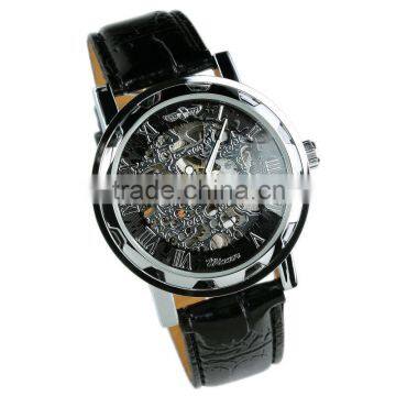 New Men's Black Dial Leather Band Hand-Wind Up Mechanical Wrist Watch WM090