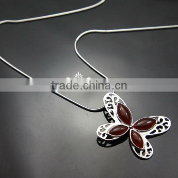 925 sterling silver necklace with butterfly pendant for ladies