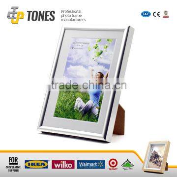 silver photo frame