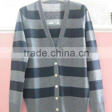 Sweater for ladies with fashion design, stripe