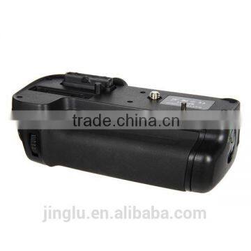 Battery Grip for Nikon D7000 as MB-D11 + 2 Battery Holders + ML-L3 photo-2