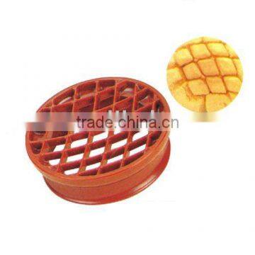 Lattice cutter/ red pineapple stamp/paintern maker