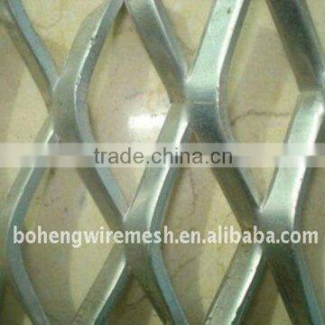 STEEL DIAMOND PLATE MESH MANUFACTURER