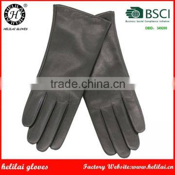 HELILAI Black Basic and Simple Style Sheep Leather Daily Life Gloves In Winter