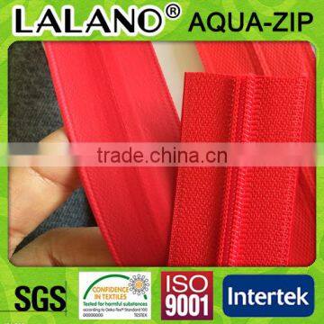 long chain Red zipper for bags passed SGS Rain Test