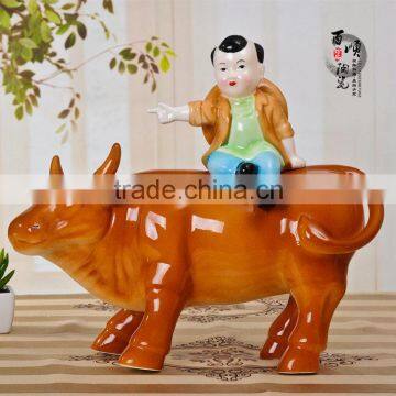 jingdezhen made Cow shape FRANZ bottle Ceramic decoration Wine bottle