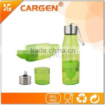 2015 popular in America flexible school water bottle with fruit infuser