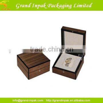 Single wooden watch storage case for men