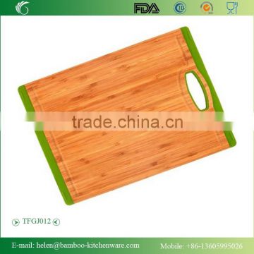 TFGJ012/Bamboo cutting board with silicone hang ring silicone cutting board bamboo material