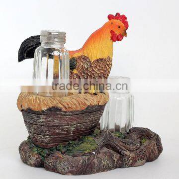 Resin Souvenir With Hens and Roosters photo-3