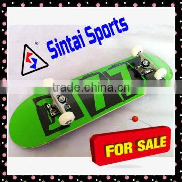 customized PU wheel colorful longboard for New Year