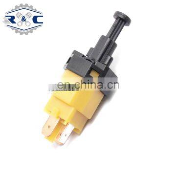 R&C High Quality Auto brake lighting switches 962068585  For Daewoo  /Chery  car braking light switch