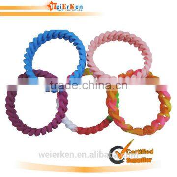 New design and fashionable silicone loom bands suppiler