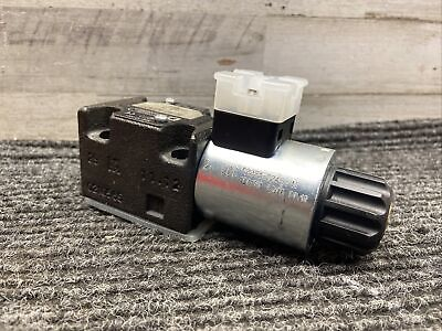 Factory Wholesale of 60155034 Solenoid Directional Valve DS3-S20/10V-D24K7 With Factory Best Price photo-3