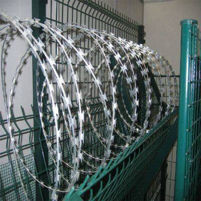Galvanized Razor Barbed Wire Fence Anti Climb for Farm Prison Safety Fence