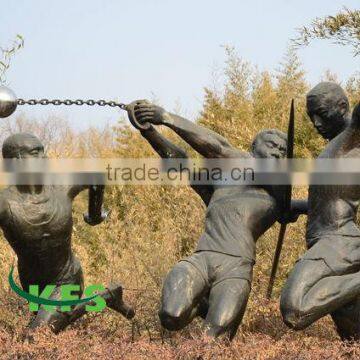 Bronze throwing iron ball sport sculpture