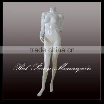 female dumy mannequin