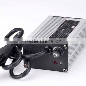 2014 14V 4AAutomatic reverse pulse lead acid battery charger of UltiPower, FK-60R