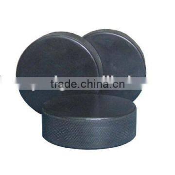 2015 new design and high quality pu foam puck ball/rubber puck ball