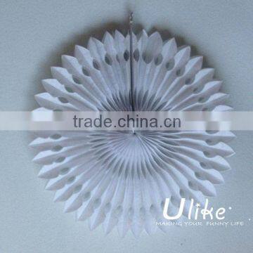 white christmas tissue honeycomb fan flowers