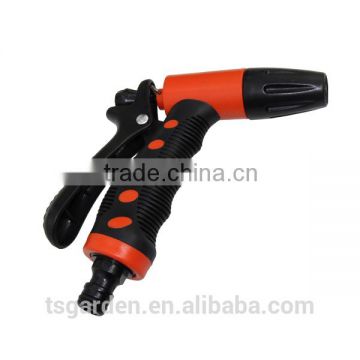 Adjustable plastic spray nozzle