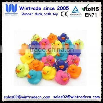 Plastic rubber duck keychains/vinyl duck keychain