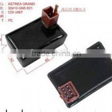 SCL-2012040009 Motorcycle CDI and Motorcycle Ignition Parts 5 Pin WAVE110 CDI