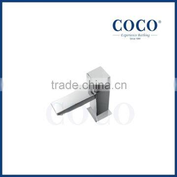 Bathroom time delay brass faucet