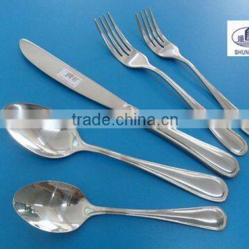 Simple desigh Stainless steel cutlery set