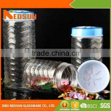 Alibaba supplier wholesales Embossed High quality glass candy jar