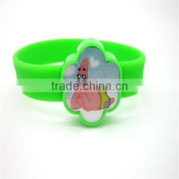 Pretty and interesting silicone led bracelet bangles for kids,