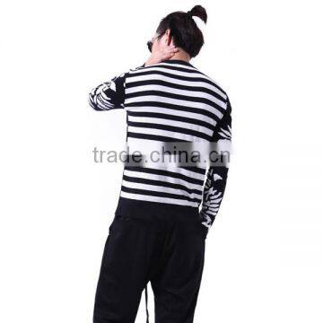 Jacquard Allover Flower Patterns Crew Neck Men Pullover Sweater photo-2
