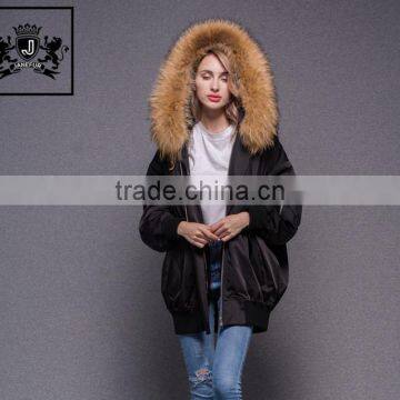 Vogue Winter Black Fur Collar Ladies Down Jacket For Winters Polyester Bomber Jacket