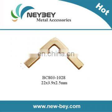 Metal decorative frame corners BC803 in 22mm length gold color