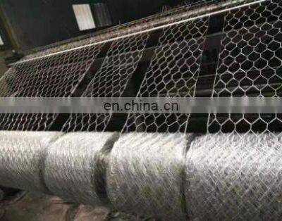 Galvanized Hexagonal Chicken Wire Mesh Netting for Animal Fence photo-5