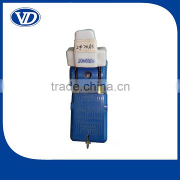 2P20A Single throw porcelain knife switch