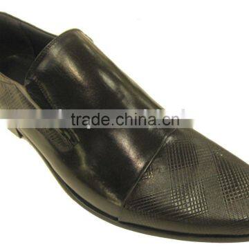 Leather dress shoe for men