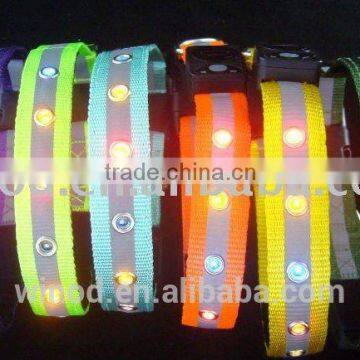 Best quality nylon dog collar decorations with rhinestone flashing light alibaba express