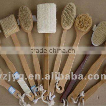 Long Handle Wooden Handle Bathroom Brush With Nutural Material