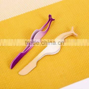 Gradient Ramp Rubber Plastic Material Multifunctional Eyelash Tweezer for Beauty Salon photo-6