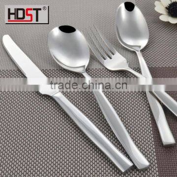 Classic Eco-friendly Cutlery 5 Star Restaurant Forks Knives and Spoons Bulk by From China photo-4