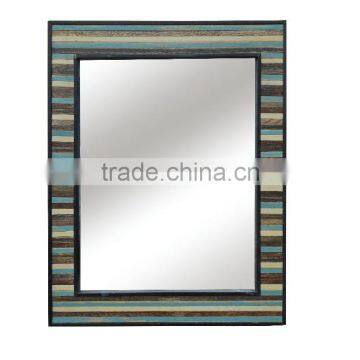 Cheap wholesale wooden picture frames Bedroom wall hung with painted cardboard antique photo frames