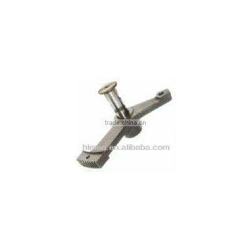 JUKI LK-1900 Sewing Machine parts Cross Feed Arm W/Shaft 135-16208 141-10001/135-16208