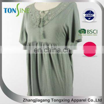 Women's slub fabric dress with neck lace