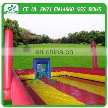 2015 Top Quality CE Portable Inflatable Soap Football Field photo-2
