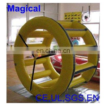 Popular inflatable water roller games inflatable water games