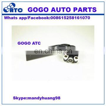 Door Hinge ,sliding door roller For Renault Master/Opel Movano OEM NO.7700352379