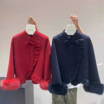 Abrigo de lana de otoño e invierno, abrigo de lana de estilo chino nuevo con piel de zorra, abrigo de lana doble cara de la heredera de chinos en el extranjero, mujer de estilo chino photo-2