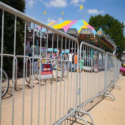 Interlocking Plastic Crowd Control Barrier UV-Resistant for Long-Term Outdoor Deployment photo-2